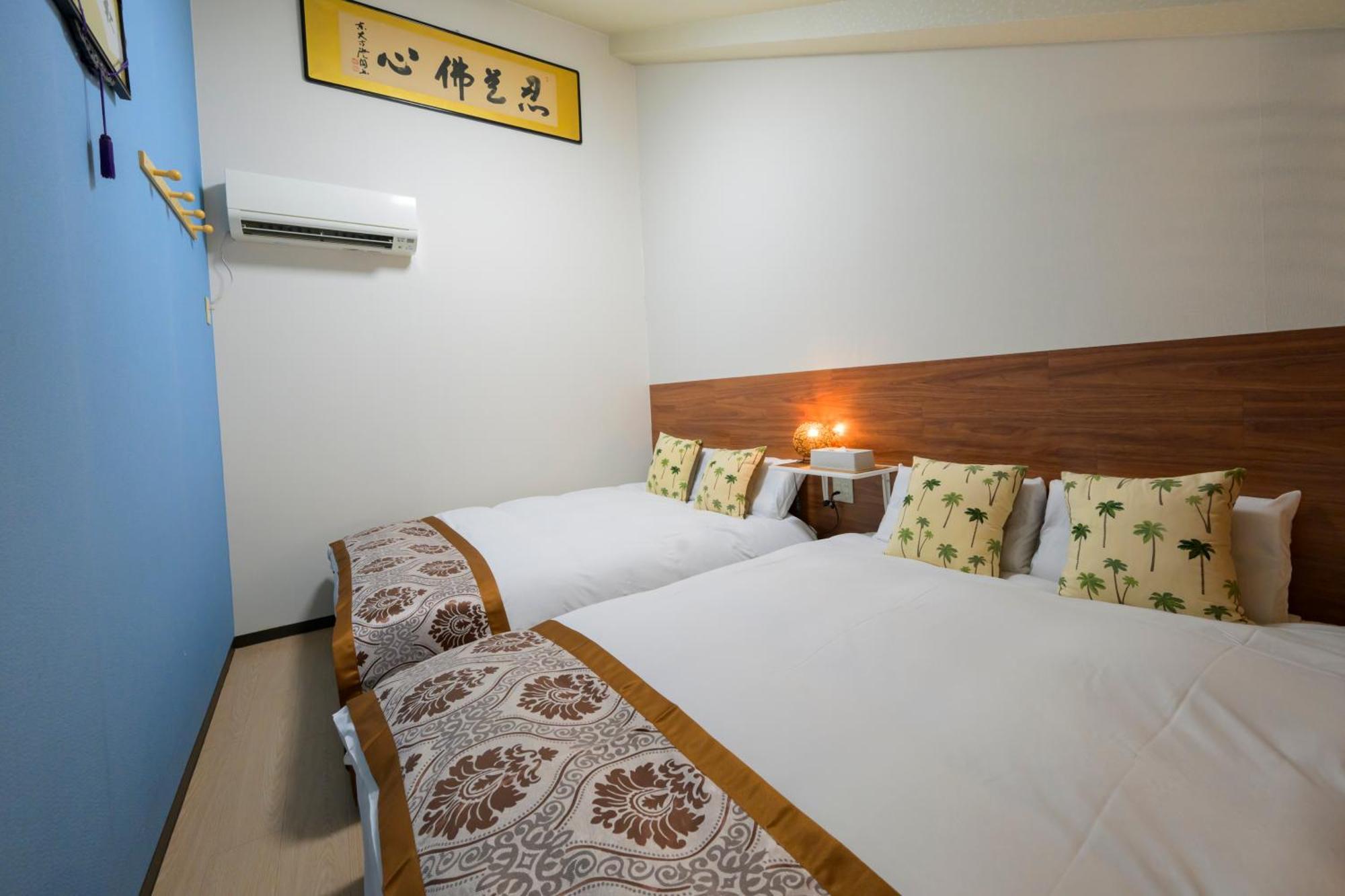 Hotel Aaron通天東 Osaka Bagian luar foto
